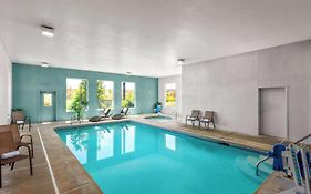 Super 8 By Wyndham Roseburg